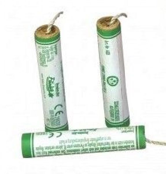 Funke Fireworks Silvester Boden Knallfeuerwerk "Chinaböller A" 6er